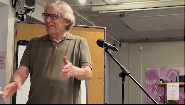 Gespenster GmbH und Kontaminierten